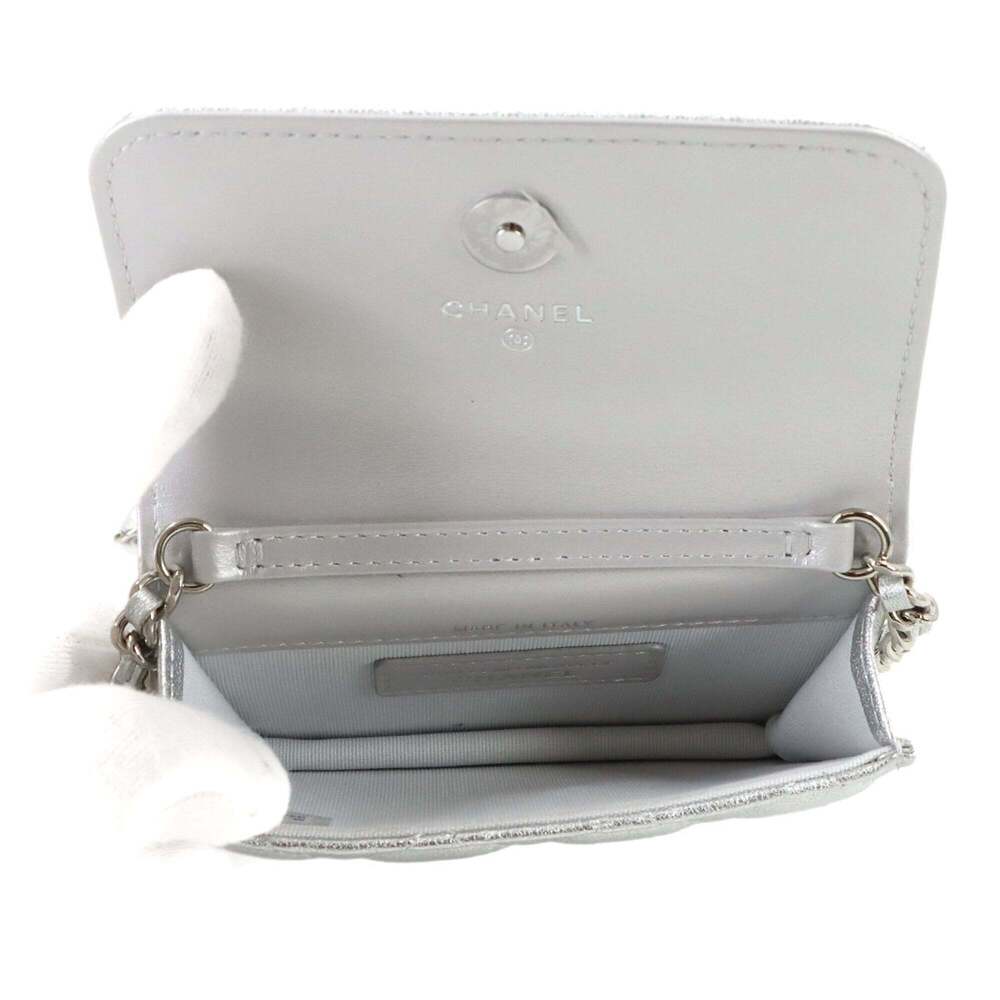 CHANEL Silver Lambskin Leather Shoulder Bag - Picture 6 of 8